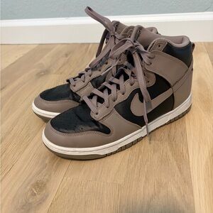 Nike Dunk High Top Retro Brown Black Women’s Sneaker